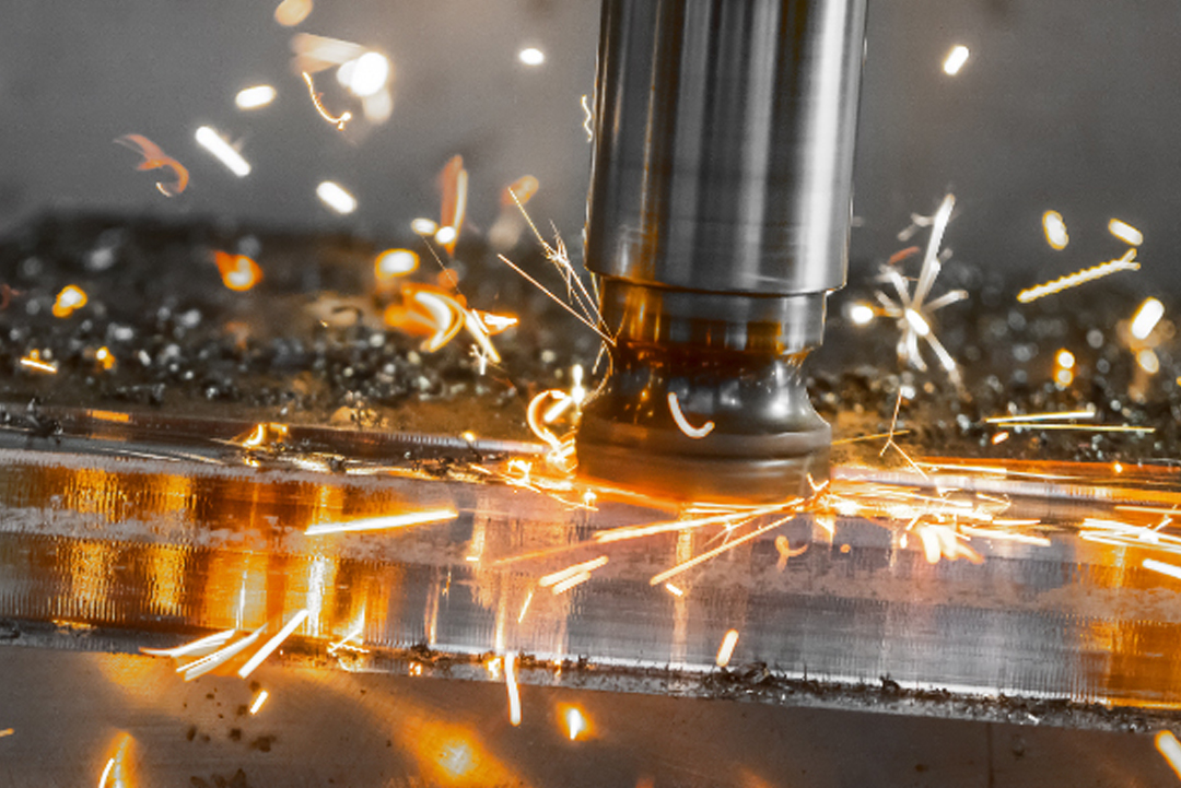 cnc-milling-small-1 cnc-milling-small-1